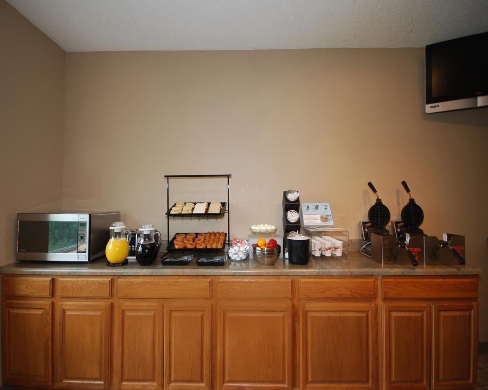 Quality Inn Brookings-University Restaurante foto